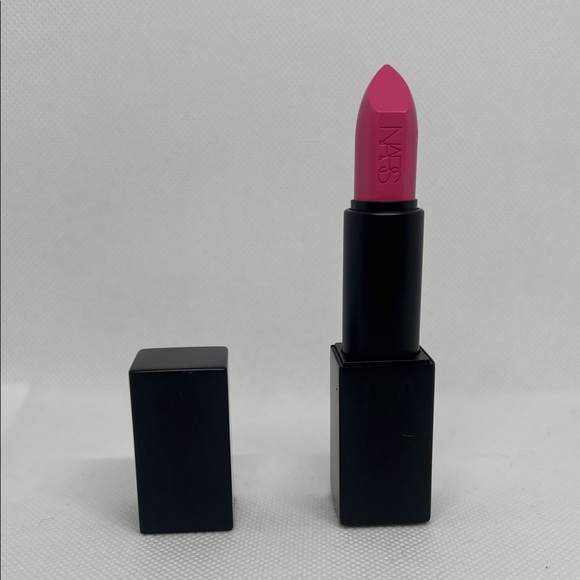 NARS- Claudia Lipstick - Picture 1 of 4